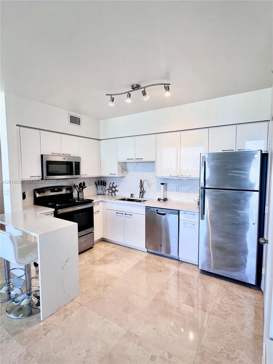 1330 West Ave # 3103, Miami Beach FL 33139