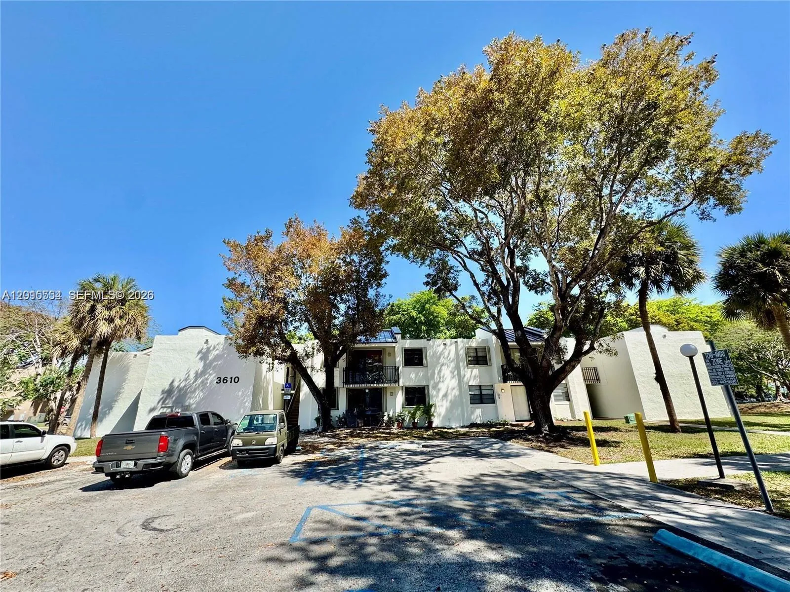3610 SW 114th Ave # 202, Miami FL 33165