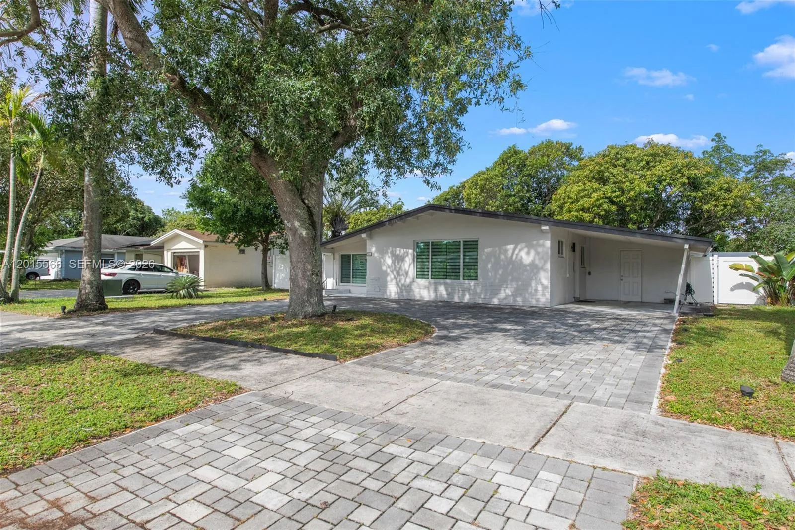 309 NW 43rd Ave, Plantation FL 33317