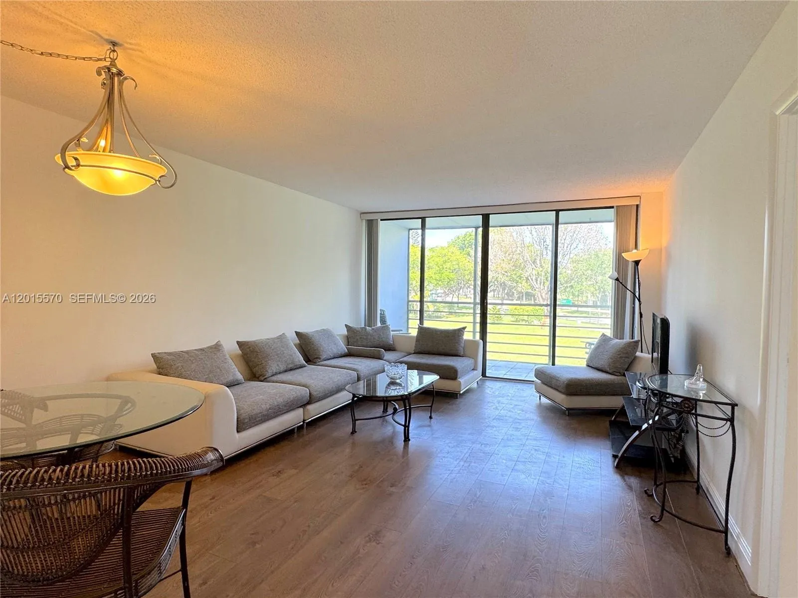 20400 W Country Club Dr # 209, Aventura FL 33180