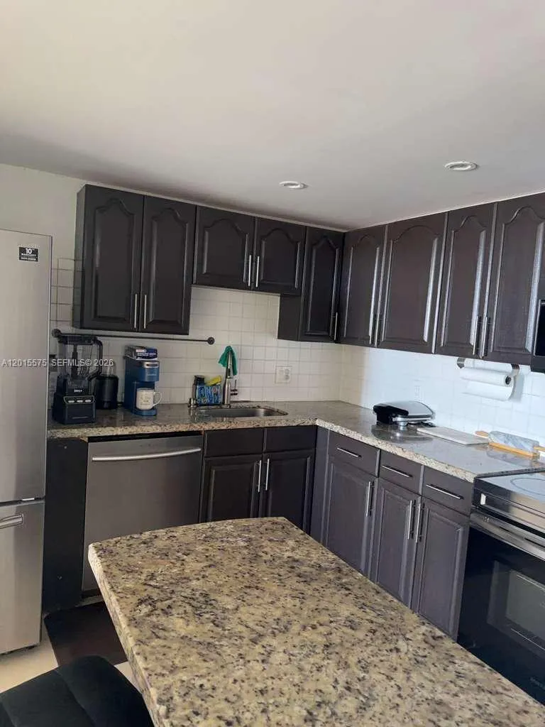 13499 Biscayne Blvd # 906, North Miami FL 33181