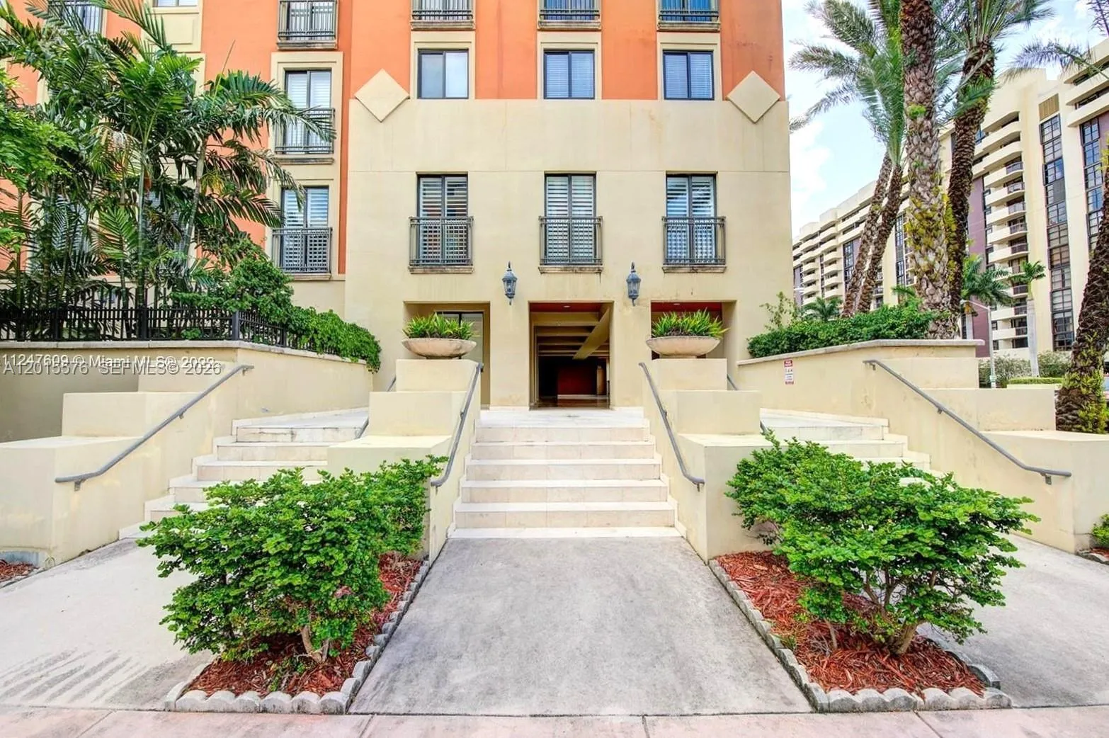 671 Biltmore Way PH, Coral Gables FL 33134
