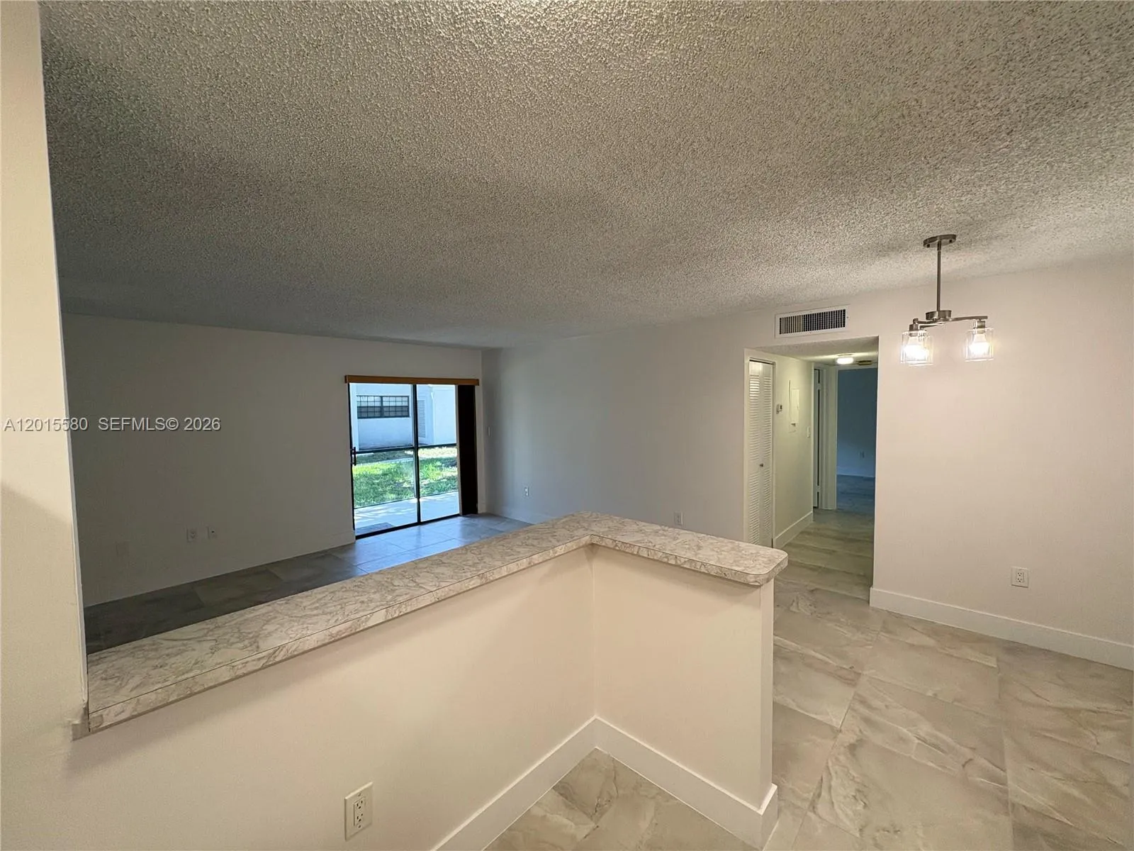 18875 NW 62nd Ave # 105, Hialeah FL 33015