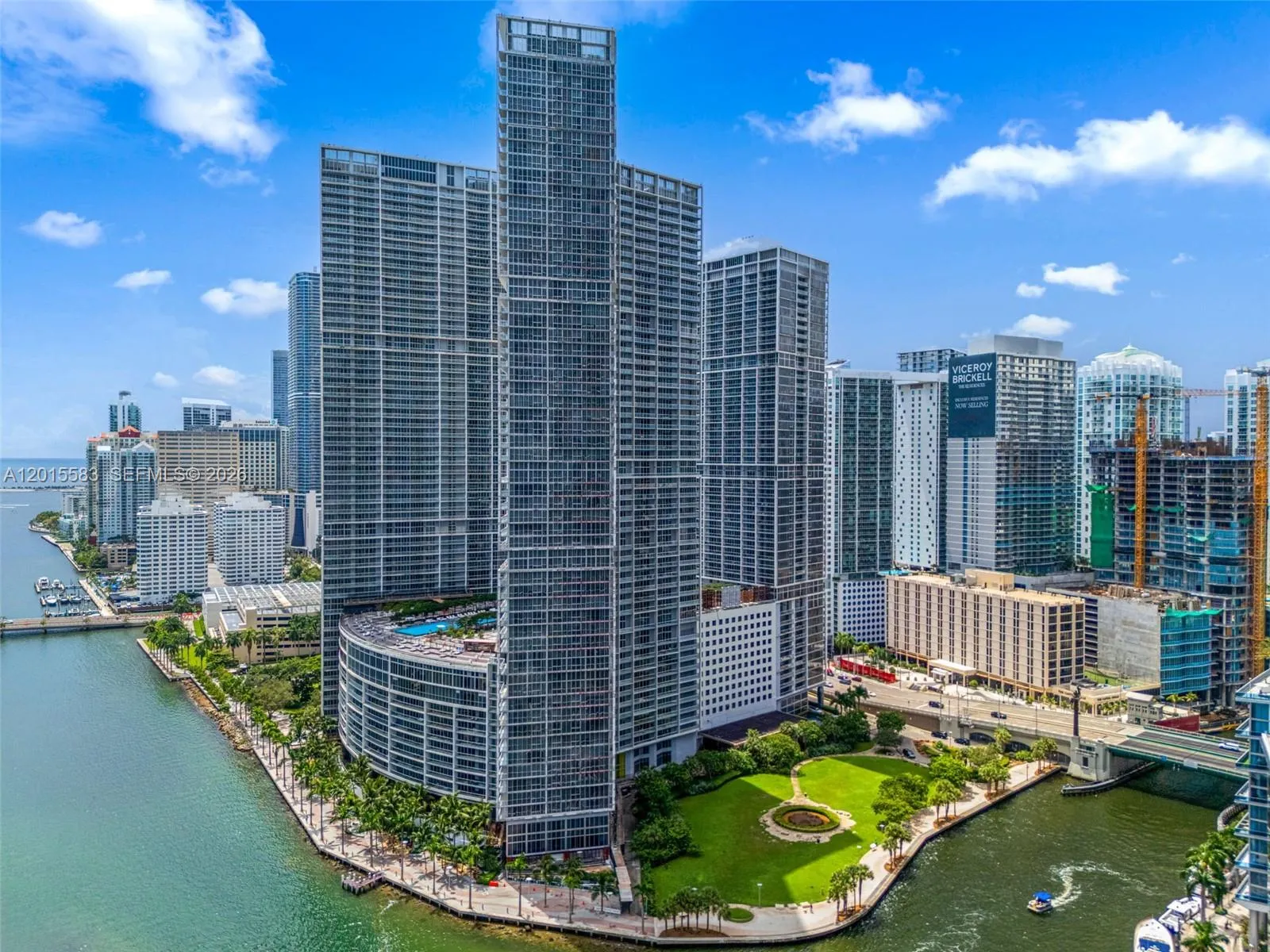 465 Brickell Ave # 1016, Miami FL 33131