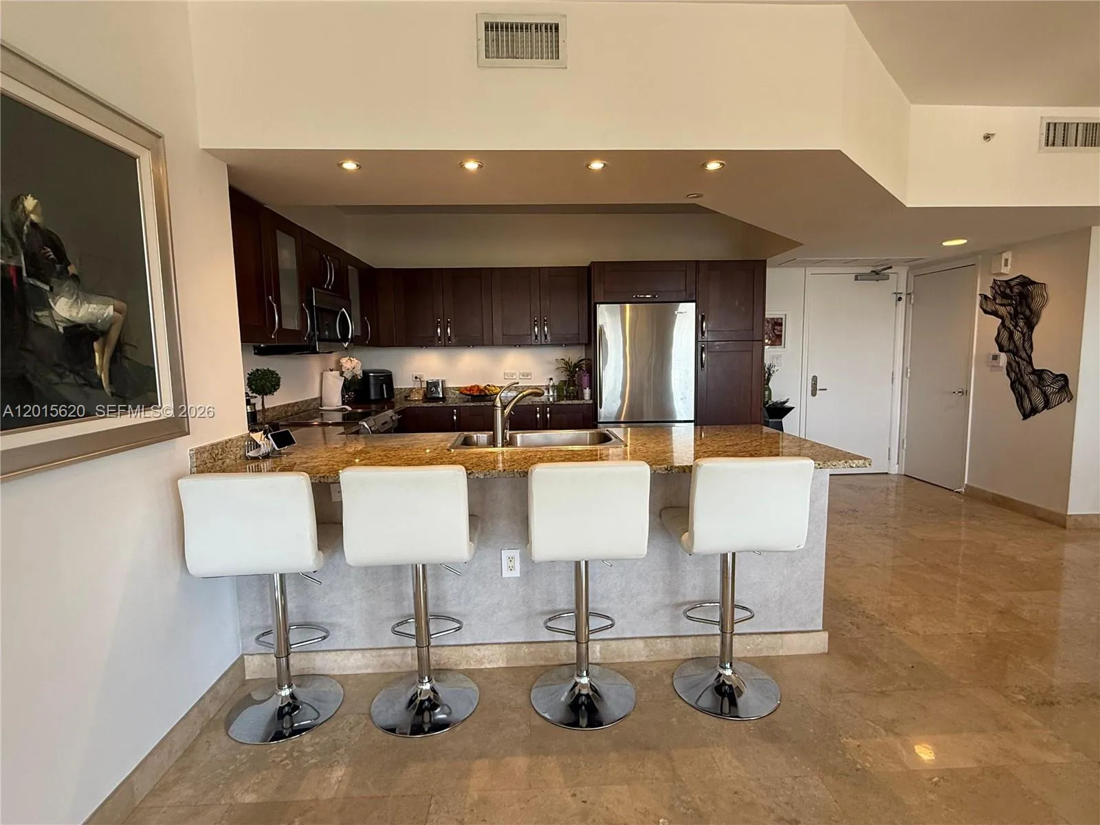 19900 E Country Club Dr # 804, Aventura FL 33180