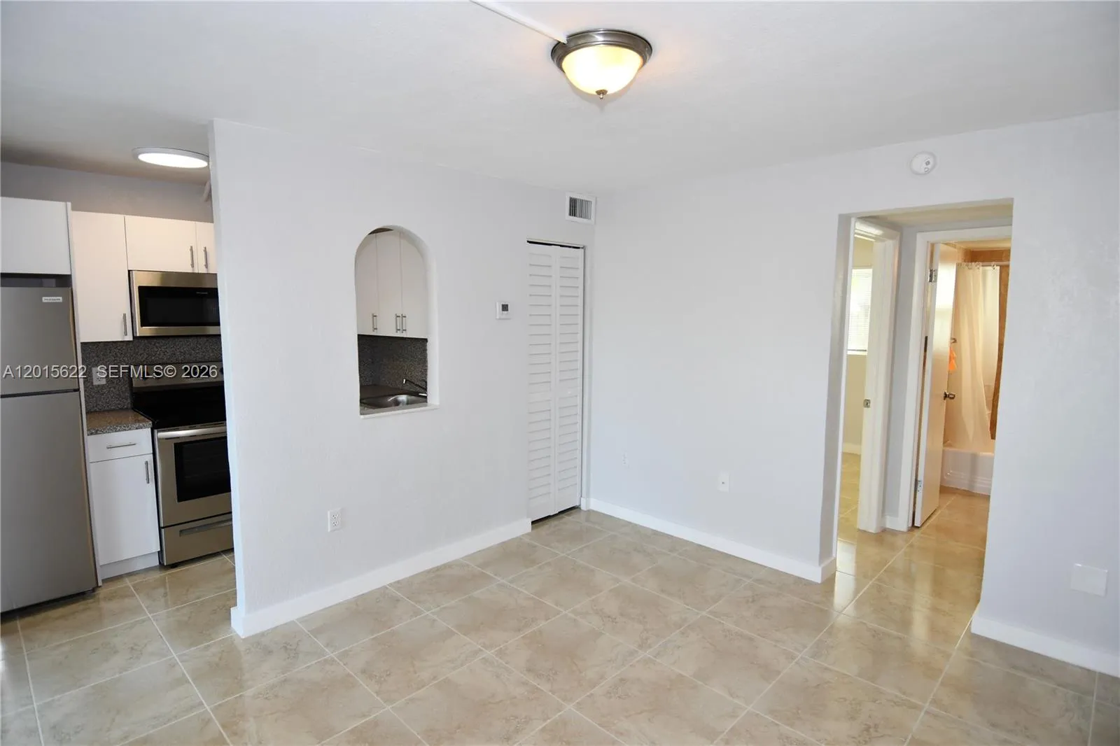 1398 NW 61st St # 4, Miami FL 33142