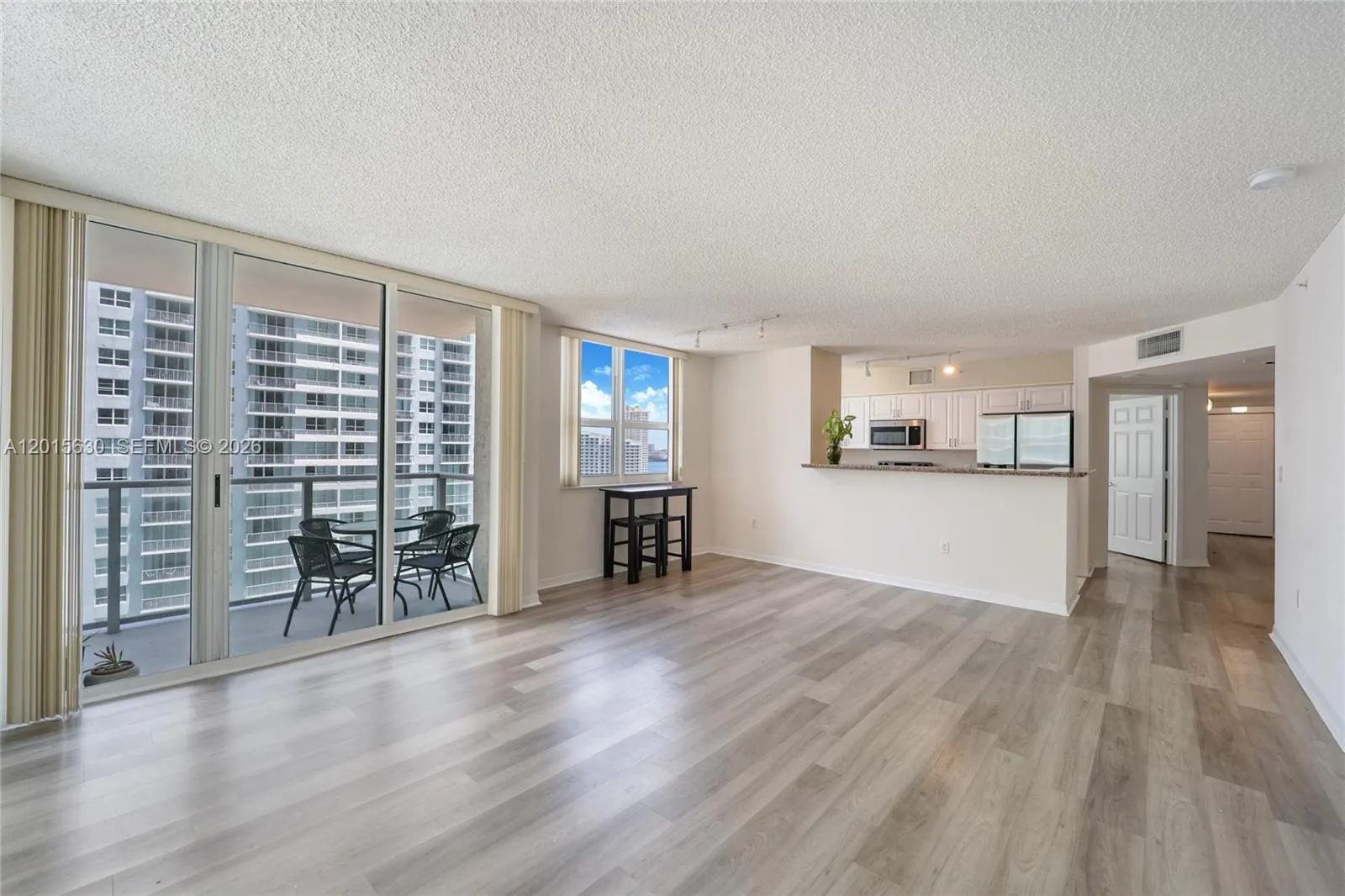 1155 BRICKELL BAY DR # 1602, Miami FL 33131