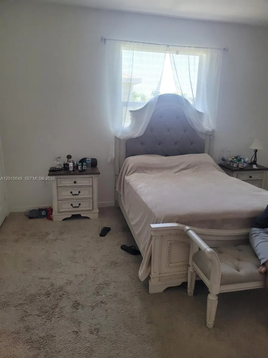441 NE 5th St, Florida City FL 33034