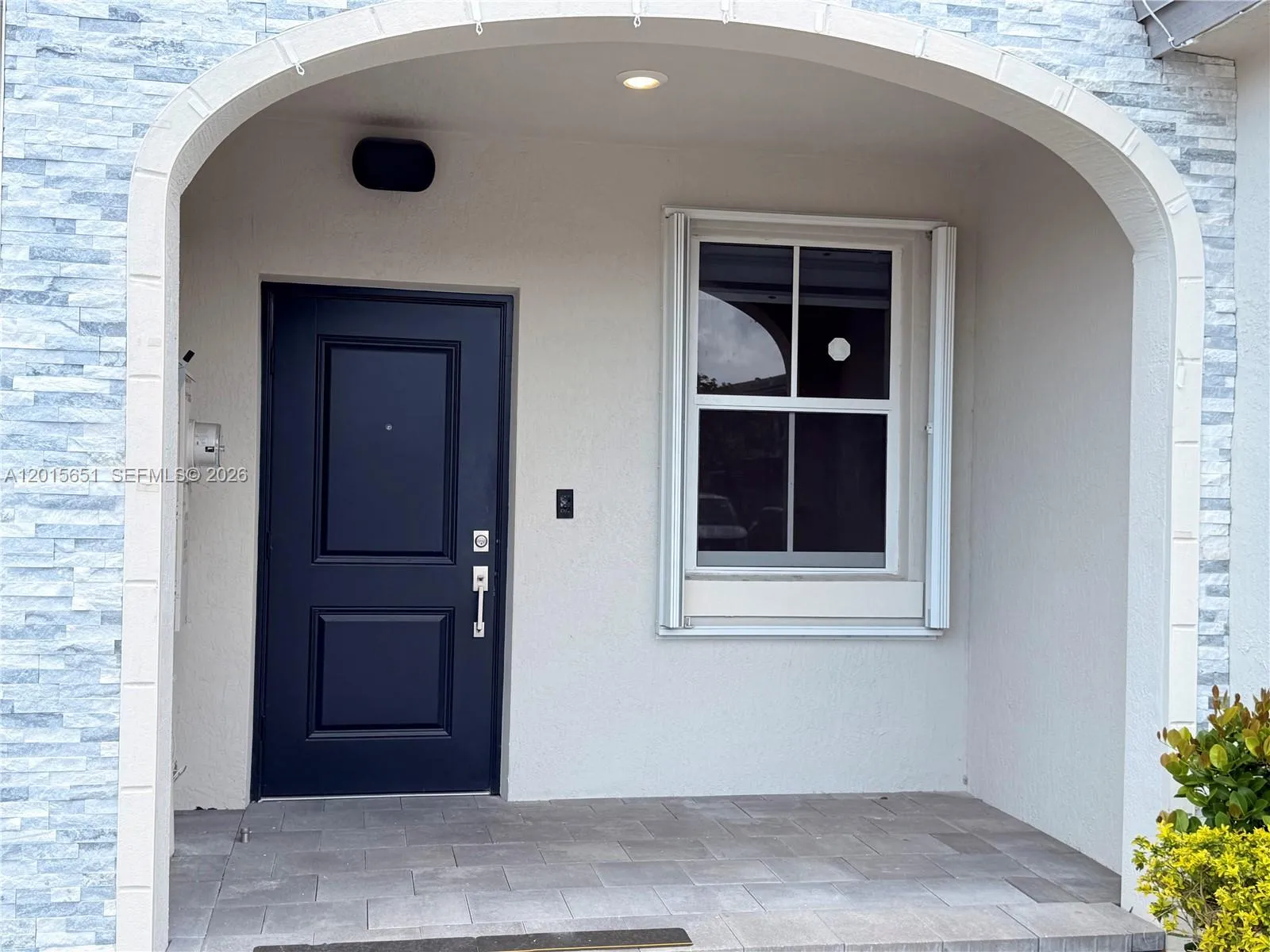 1328 SE 26th Ter, Homestead FL 33035