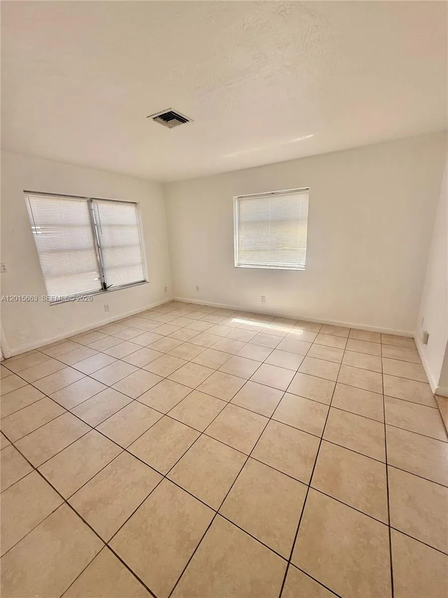 1903 Thomas St # 8, Hollywood FL 33020