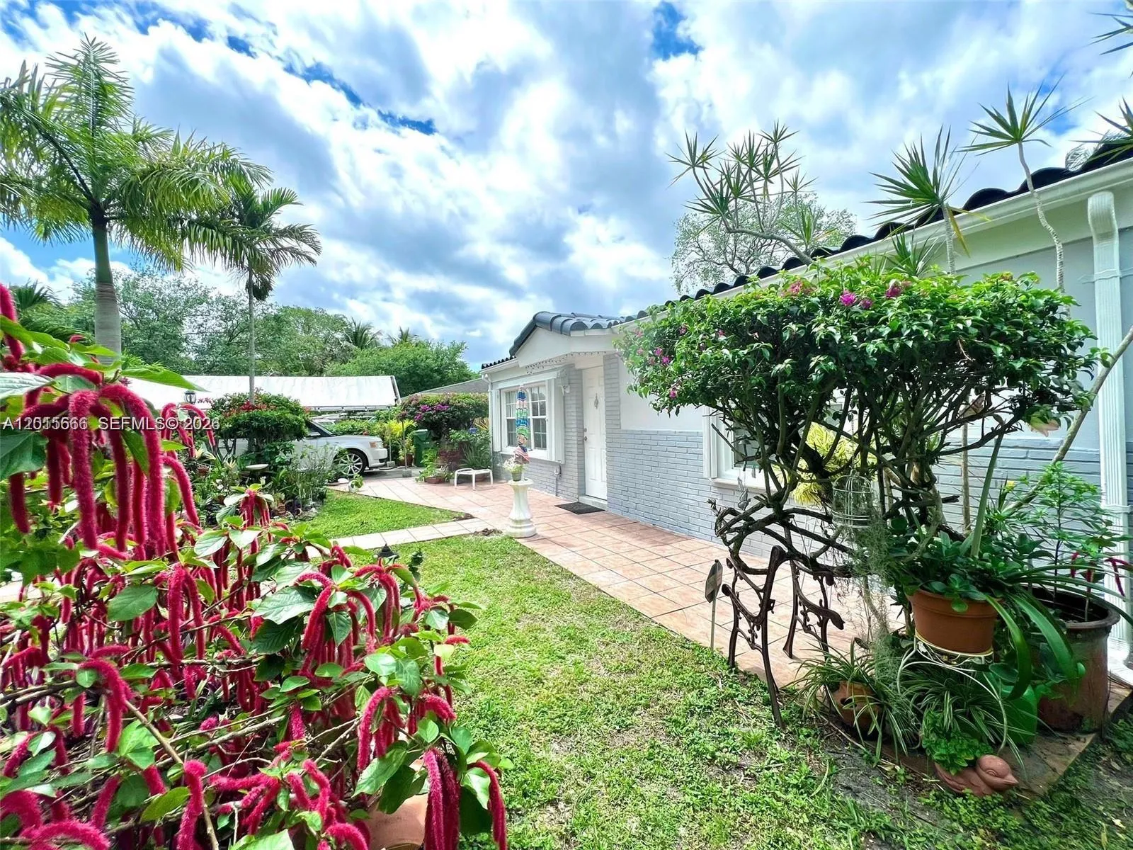 1465 SW 28th Way, Fort Lauderdale FL 33312