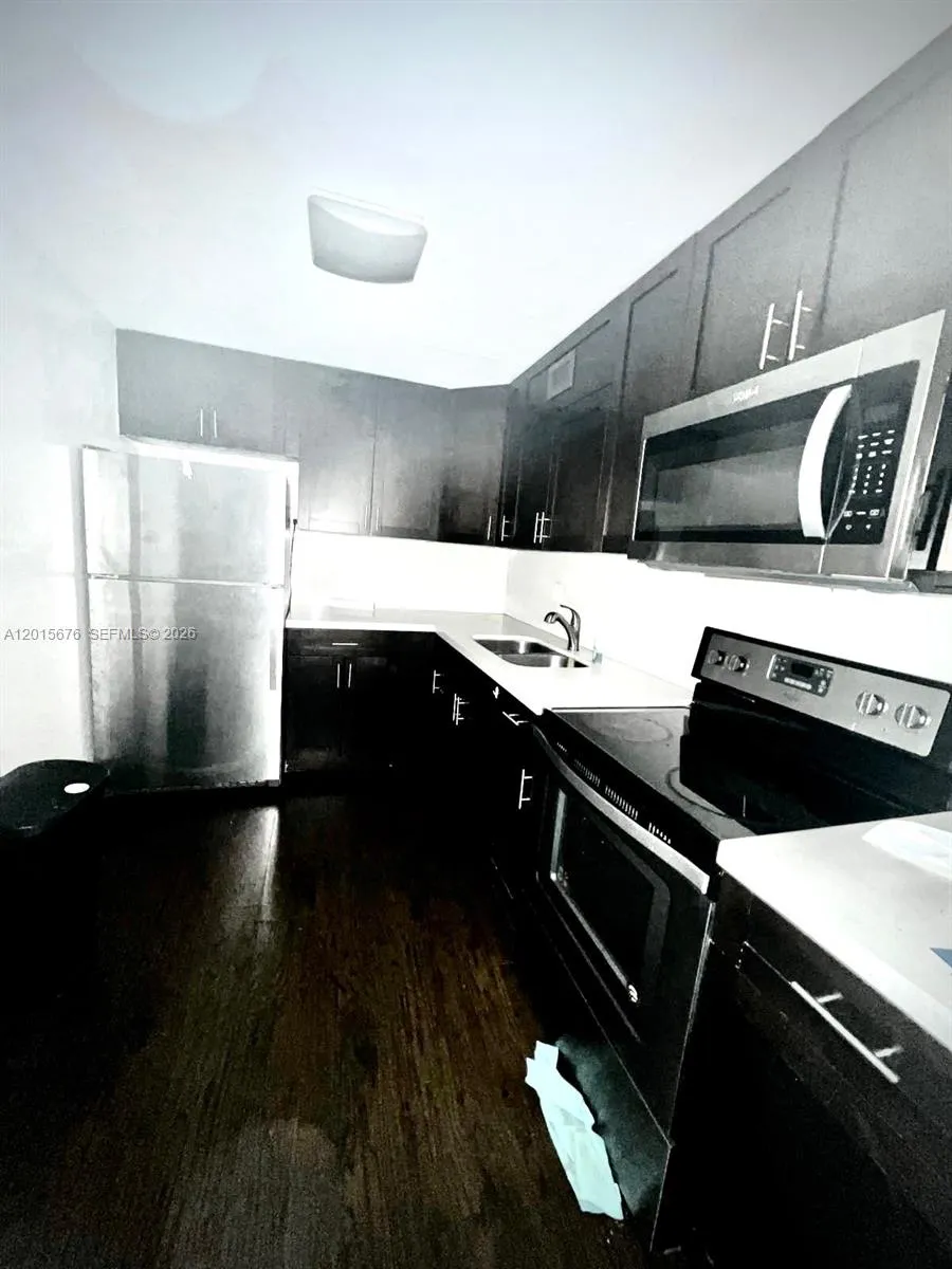 1800 Sans Souci # 332, North Miami FL 33181