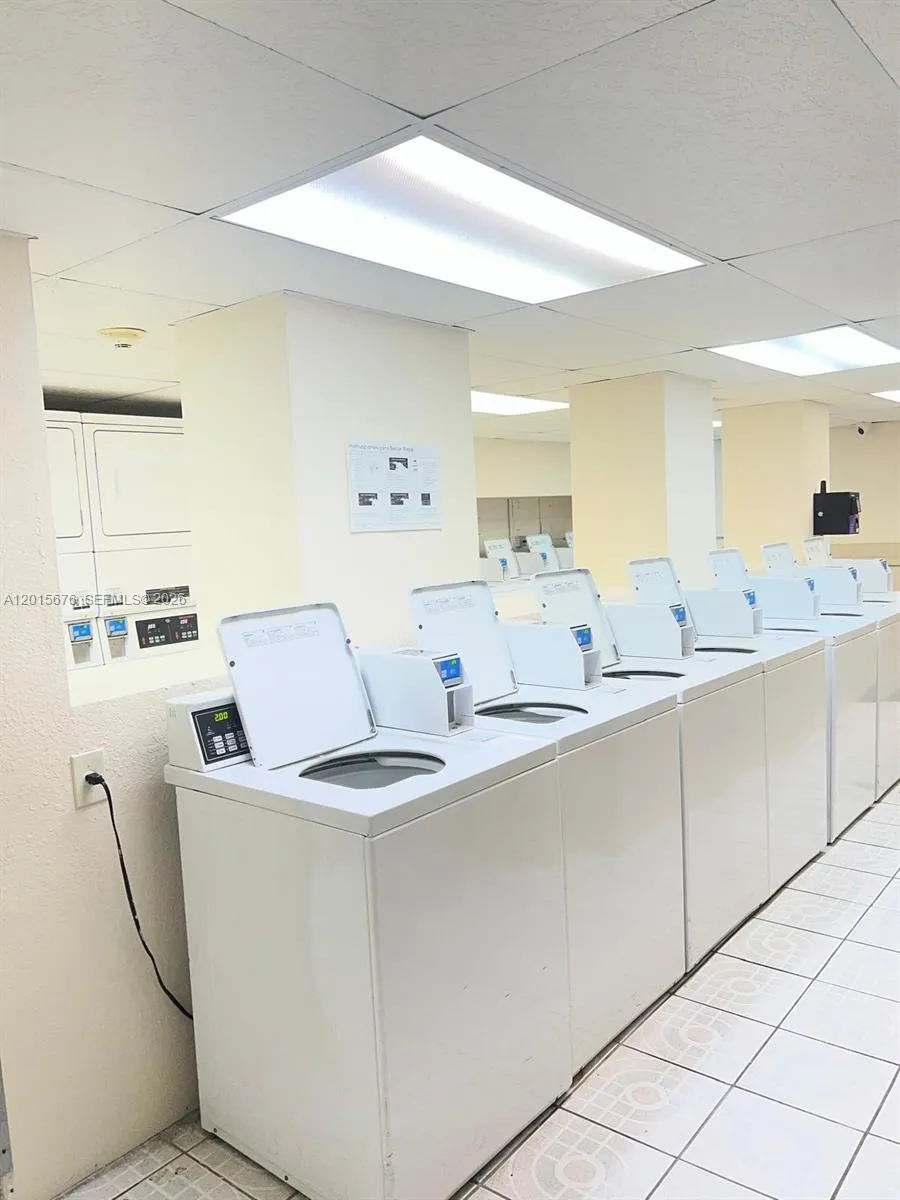 1800 Sans Souci # 332, North Miami FL 33181