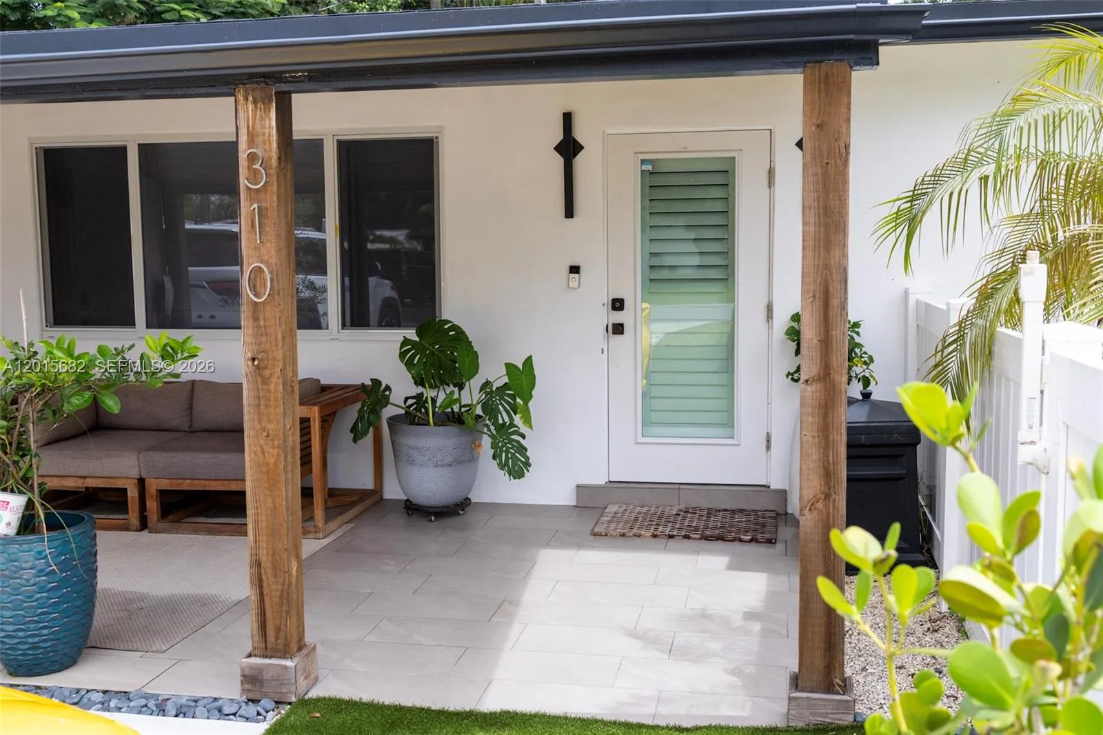 310 NE 12th Ave, Pompano Beach FL 33060