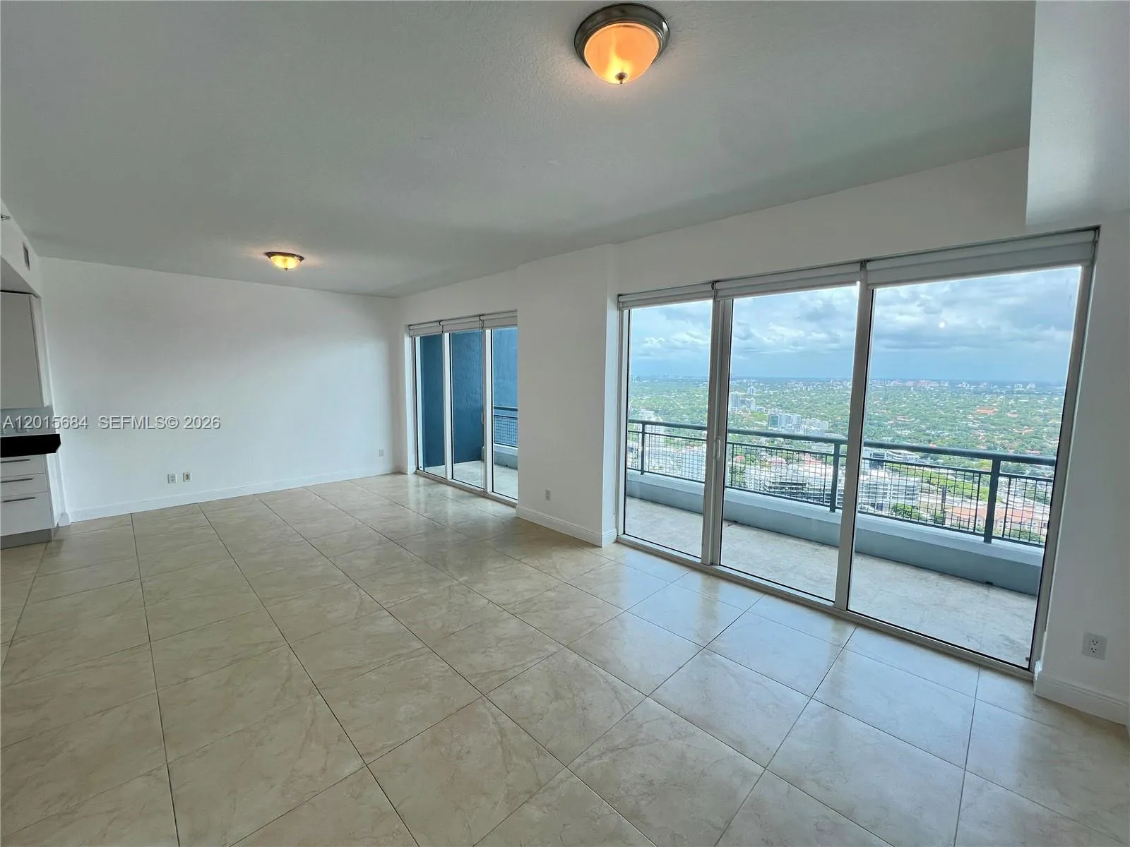 60 SW 13th St # 3609, Miami FL 33130