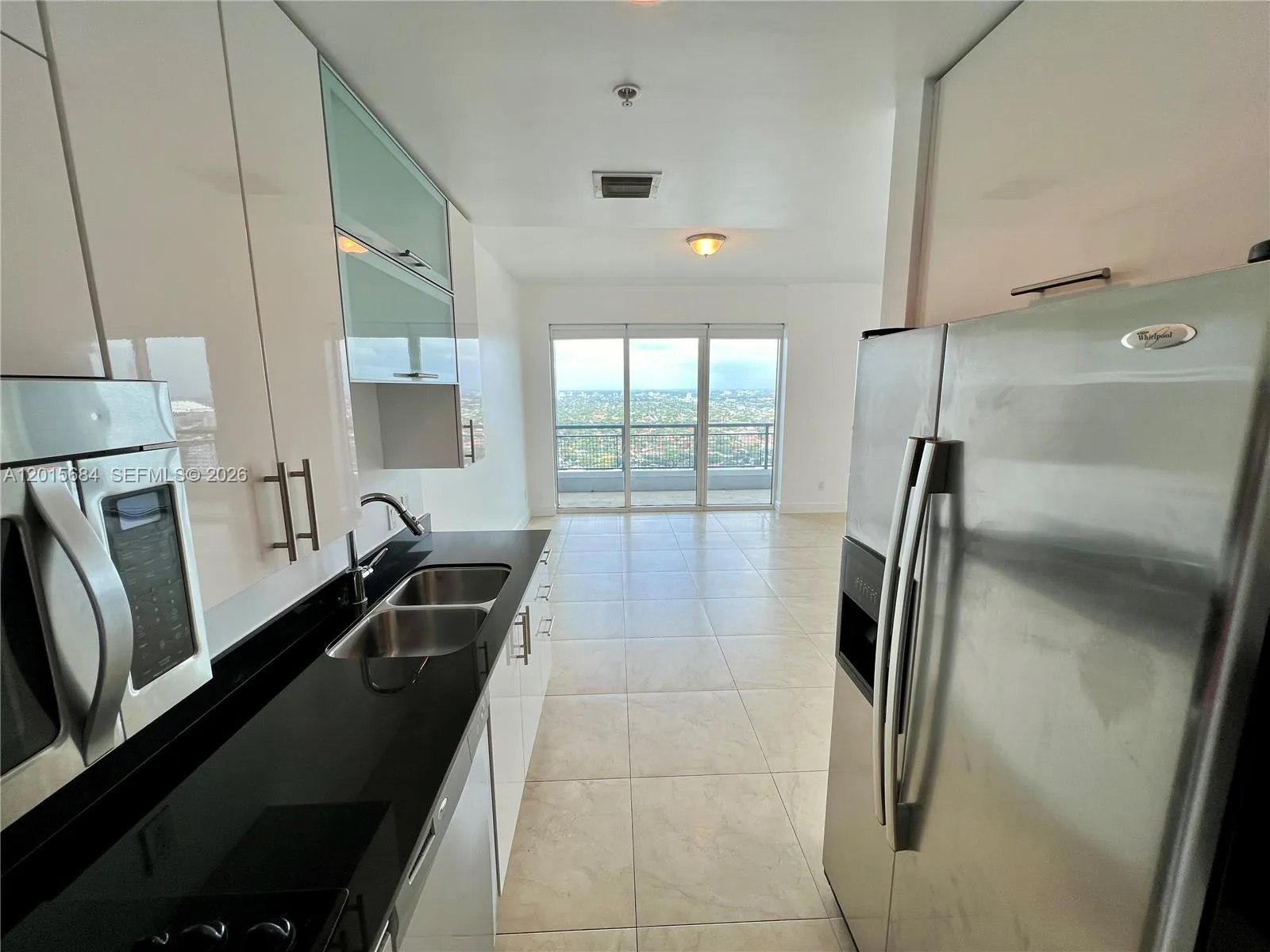 60 SW 13th St # 3609, Miami FL 33130