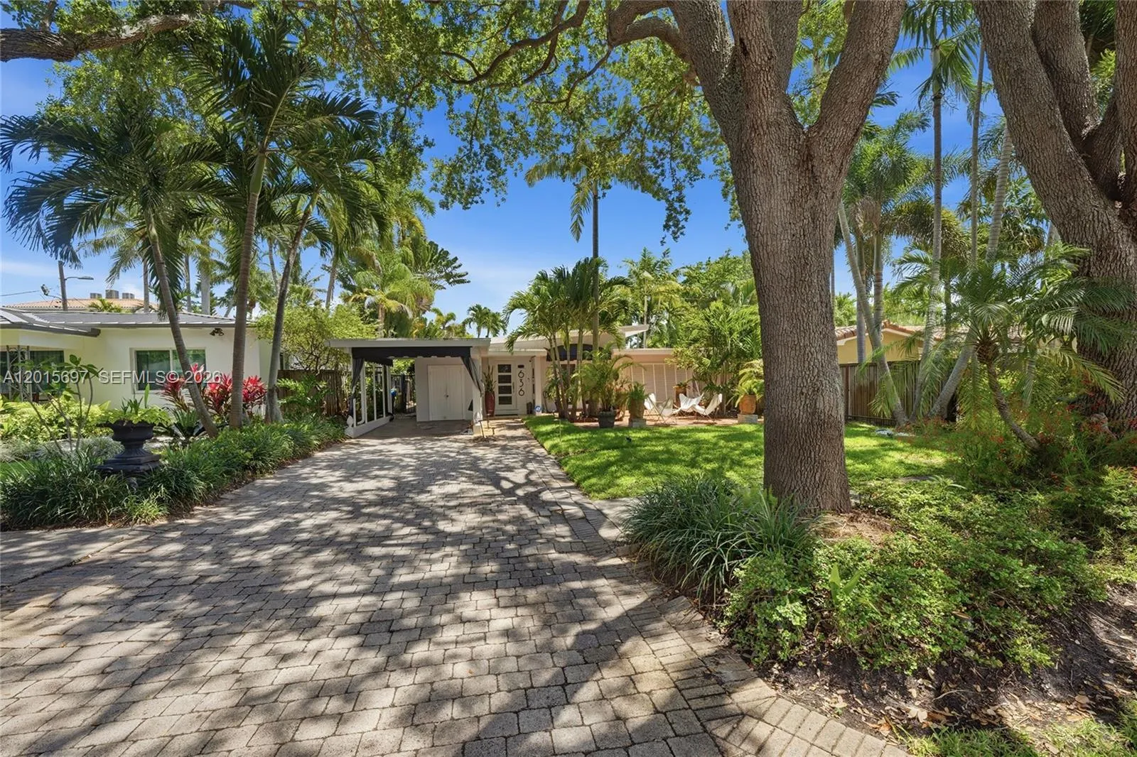 636 NE 17th Ter, Fort Lauderdale FL 33304