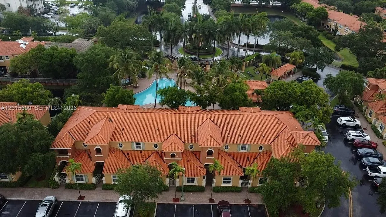 4950 Tradewinds Ter # 505, Dania Beach FL 33312