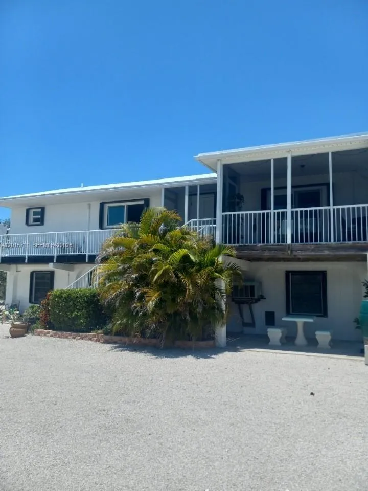 251 Pelican Ln, Big Pine FL 33043