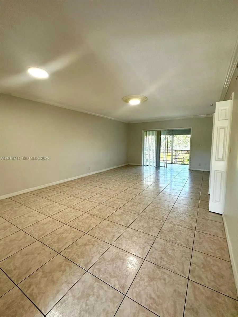 4291 NW 9th Ave # 202, Deerfield Beach FL 33064