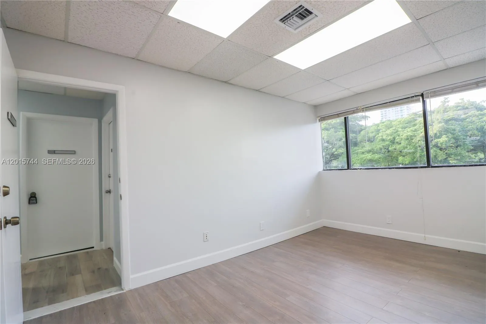 501 Golden Isles Dr # 206D, Hallandale Beach FL 33009
