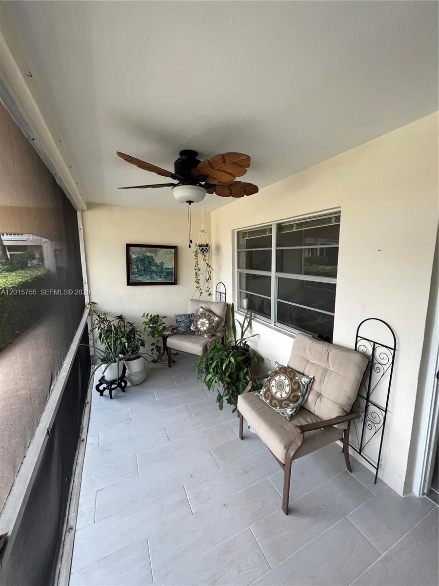 501 Blue Heron Dr # A, Hallandale Beach FL 33009