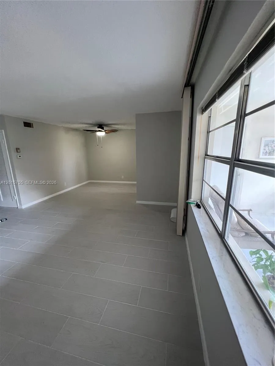 501 Blue Heron Dr # A, Hallandale Beach FL 33009