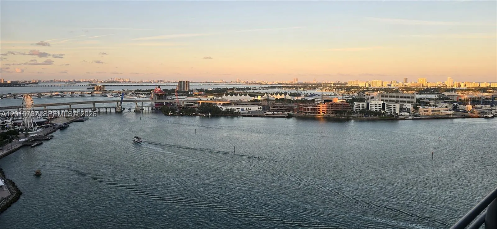 325 S Biscayne Blvd # 4016, Miami FL 33131