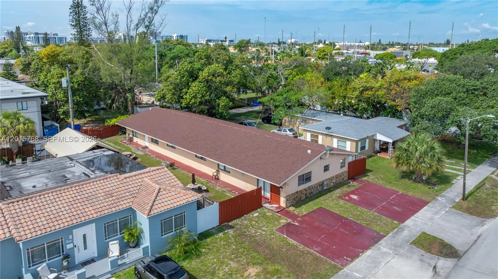 for sale at 1916 - 1918 Grant Street, Hollywood FL 33020
