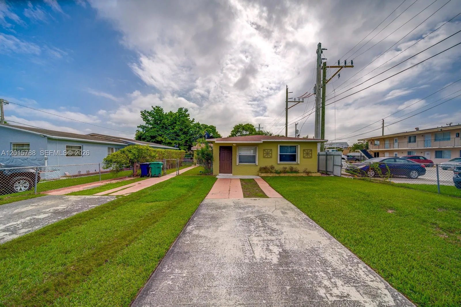 7358 - 7360 SW 23rd St, Miami FL 33155