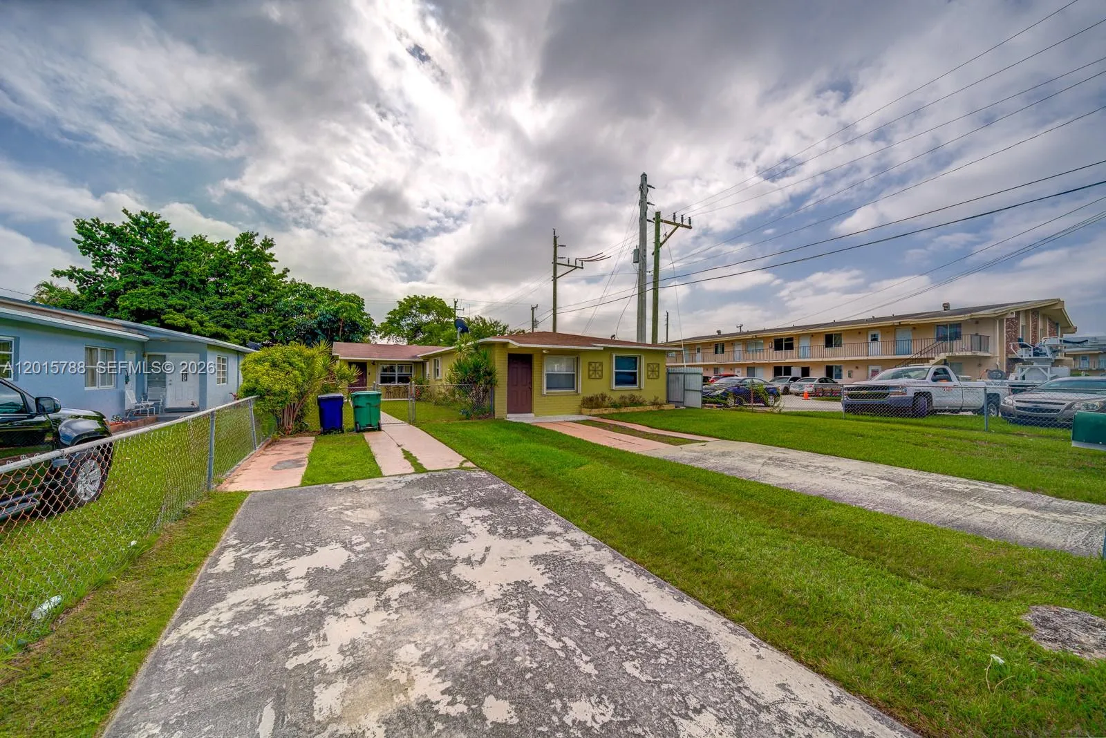 7358 SW 23rd St, Miami FL 33155