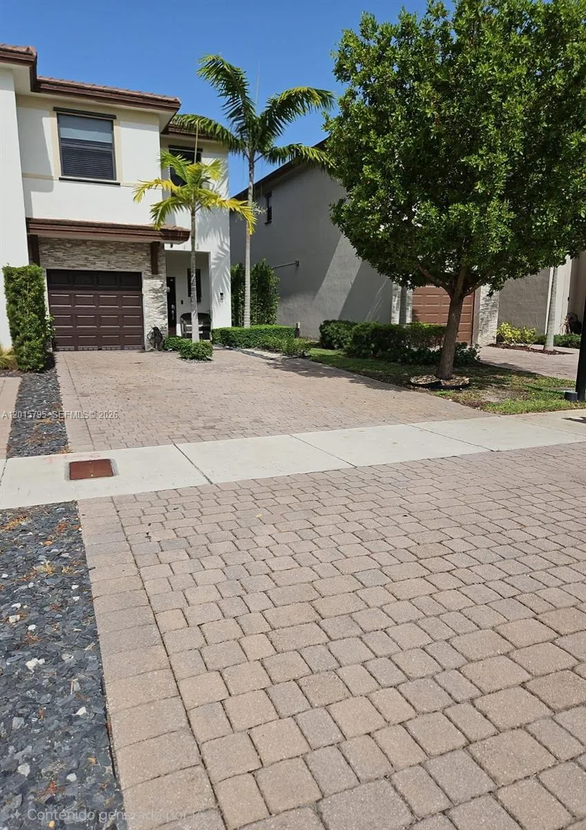 25111 SW 108th Ave, Homestead FL 33032