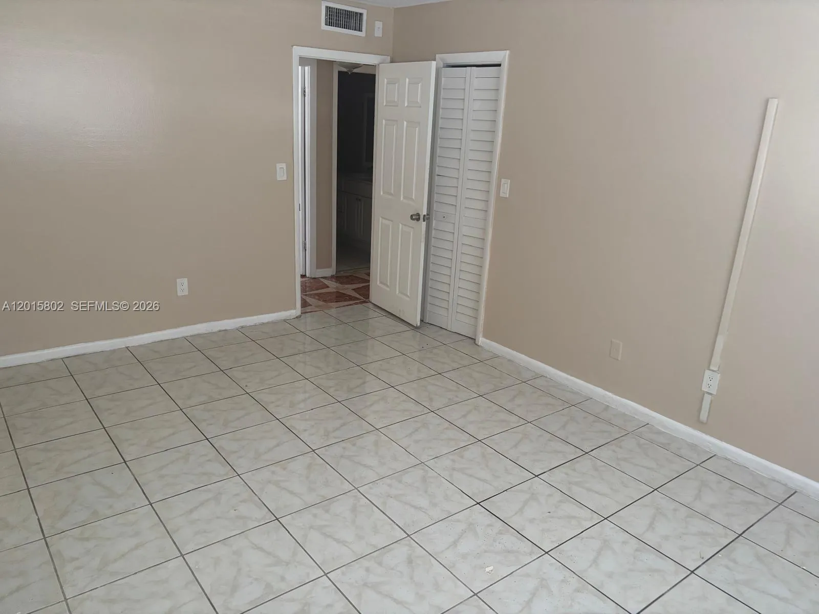 15205 NE 6th Ave # D111, Miami FL 33162