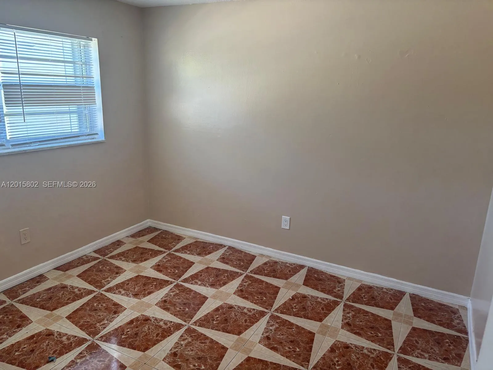 15205 NE 6th Ave # D111, Miami FL 33162
