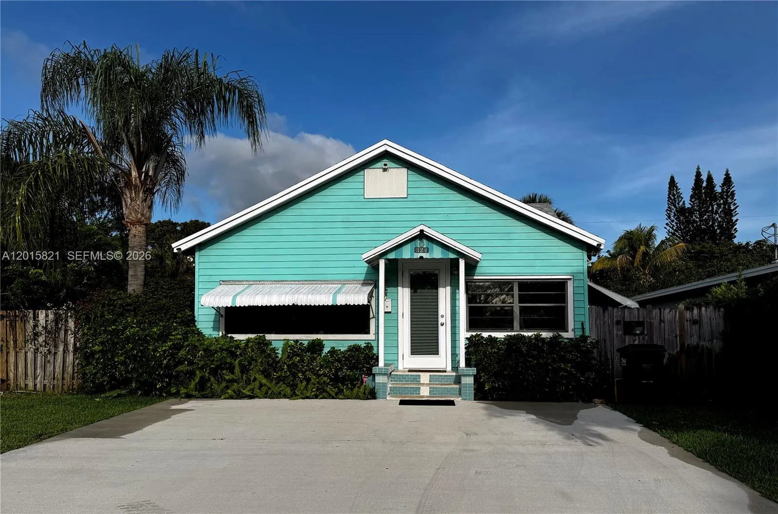 324 SW 3rd Ave, Delray Beach FL 33444