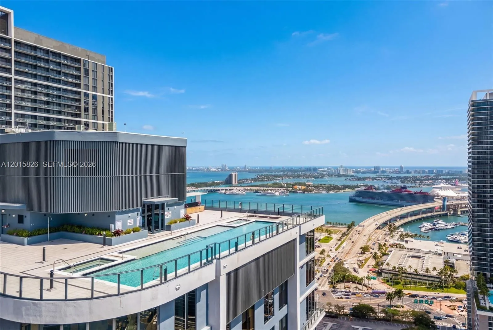 121 NE 5th St # 3112, Miami FL 33132