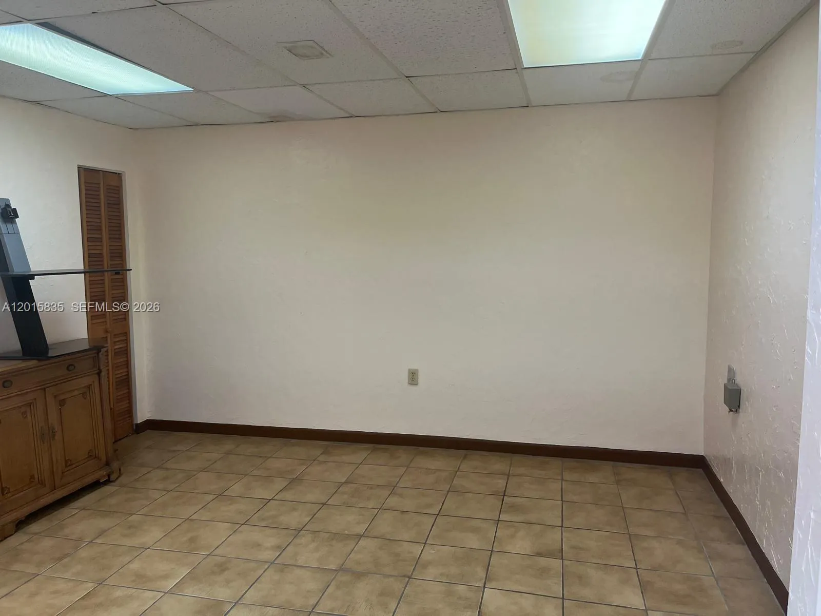1545 SW 1st St, Miami FL 33135
