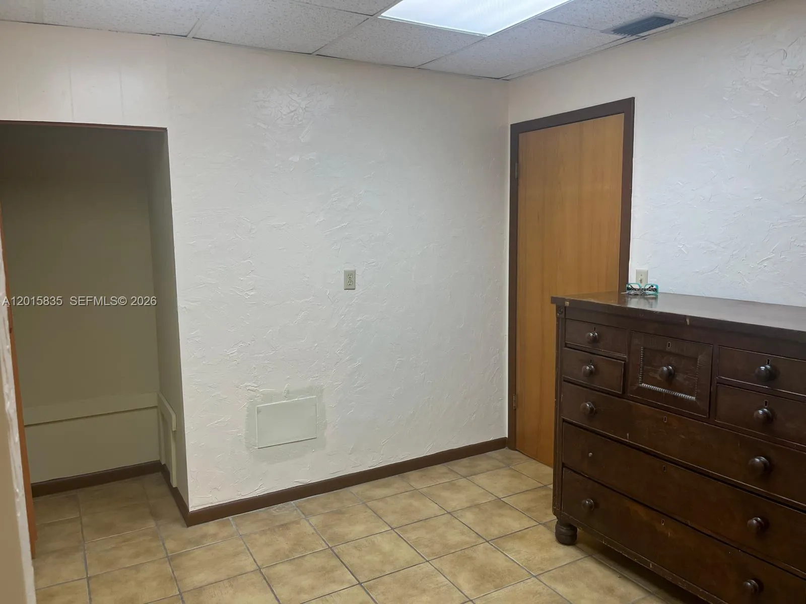 1545 SW 1st St, Miami FL 33135
