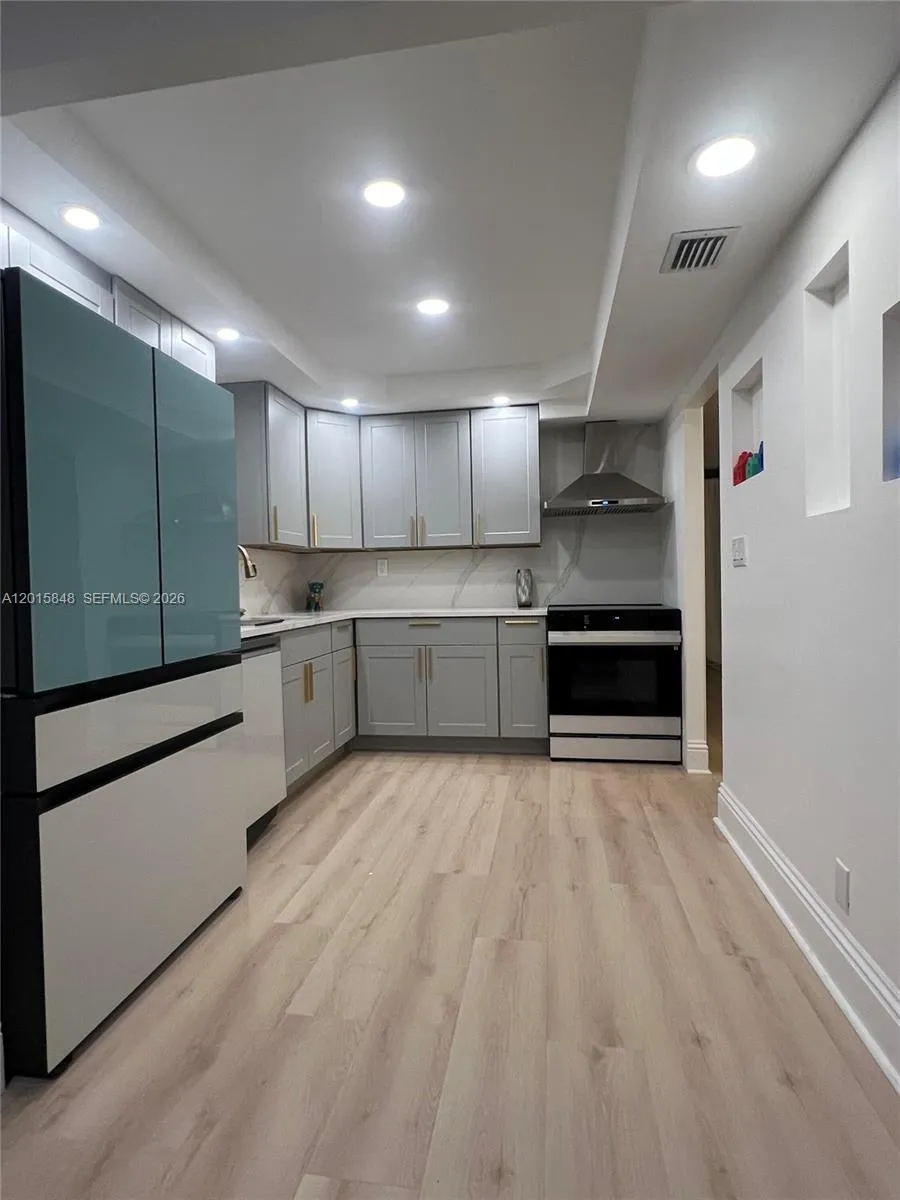 20300 W Country Club Dr # 3, Aventura FL 33180