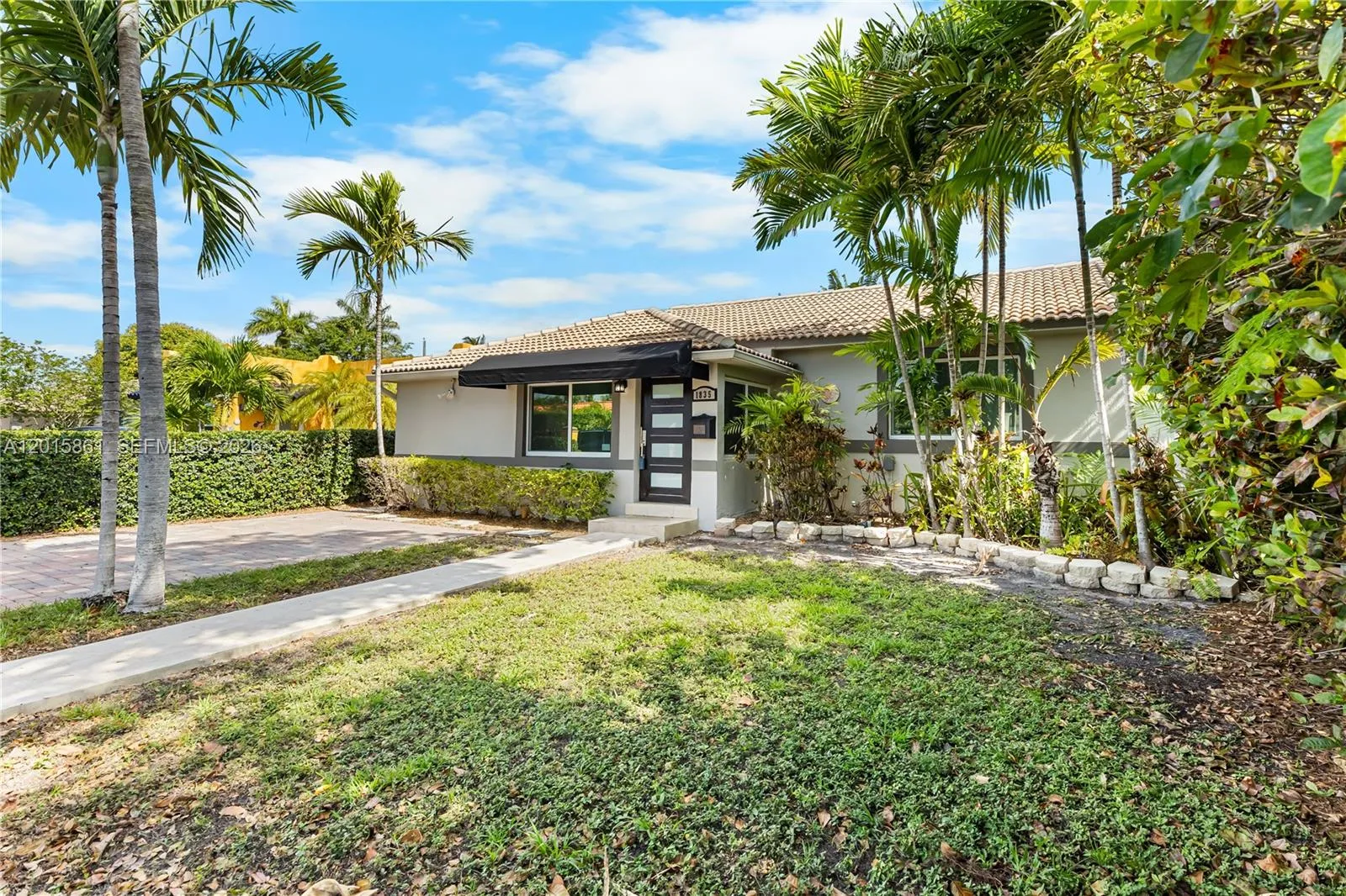 1835 SW 18th St, Miami FL 33145
