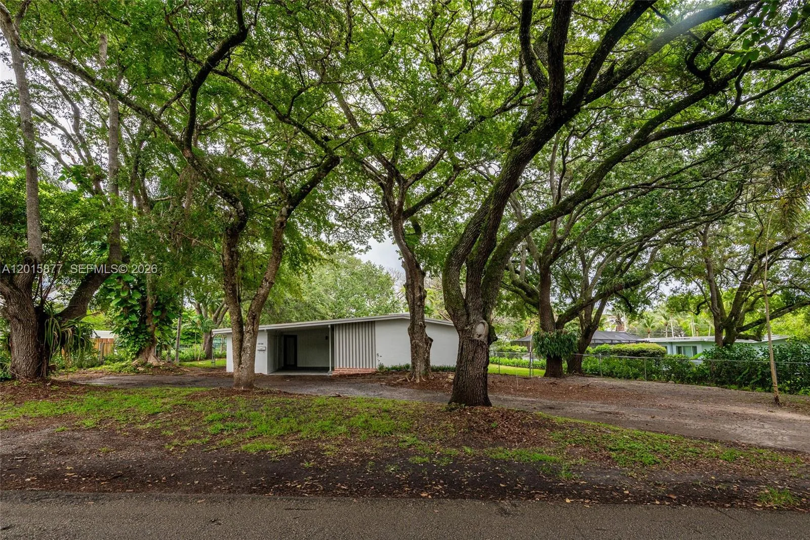 12725 SW 80th Ave, Pinecrest FL 33156