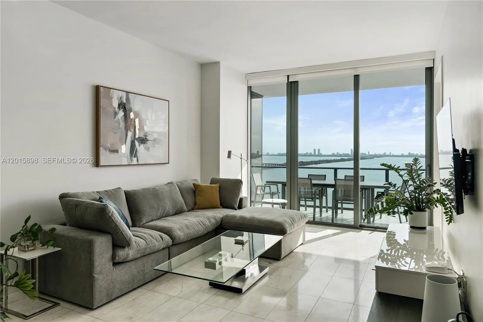 480 NE 31st St # 1802, Miami FL 33137