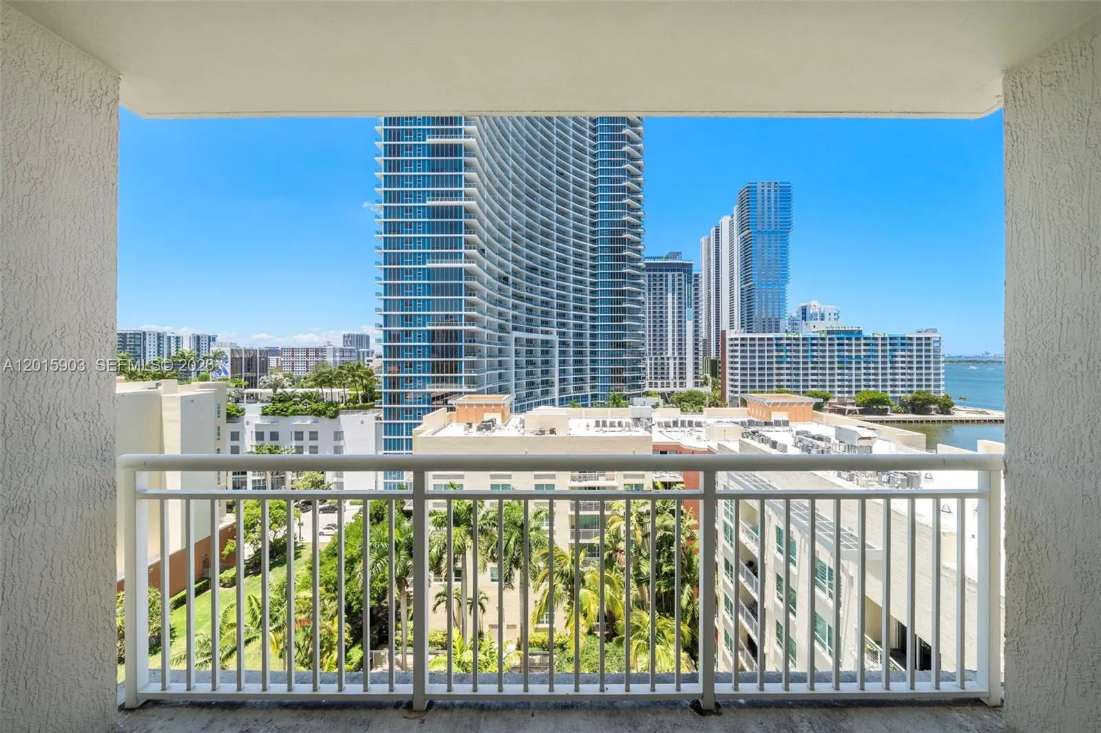 2000 N Bayshore Dr # 1005, Miami FL 33137