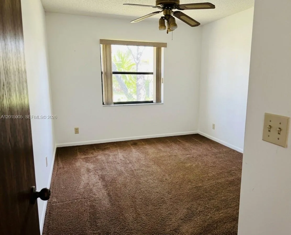 4581 NW 95th Ave, Sunrise FL 33351