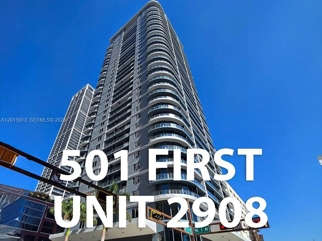 1 bedroom 1 bath for sale at 121 NE 5 ST # 2908, Miami FL 33132