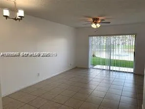 895 Twin Lakes Dr # F, Coral Springs FL 33071
