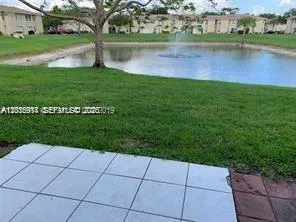 895 Twin Lakes Dr # F, Coral Springs FL 33071