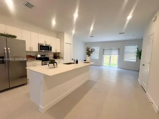 1137 SE 2nd Ter, Florida City FL 33034
