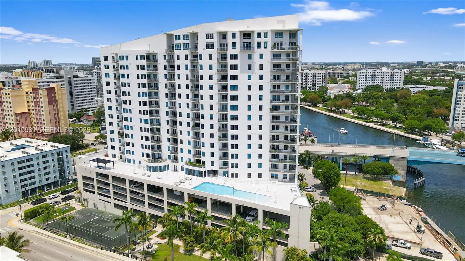 10 SW South River Dr # 1504, Miami FL 33130
