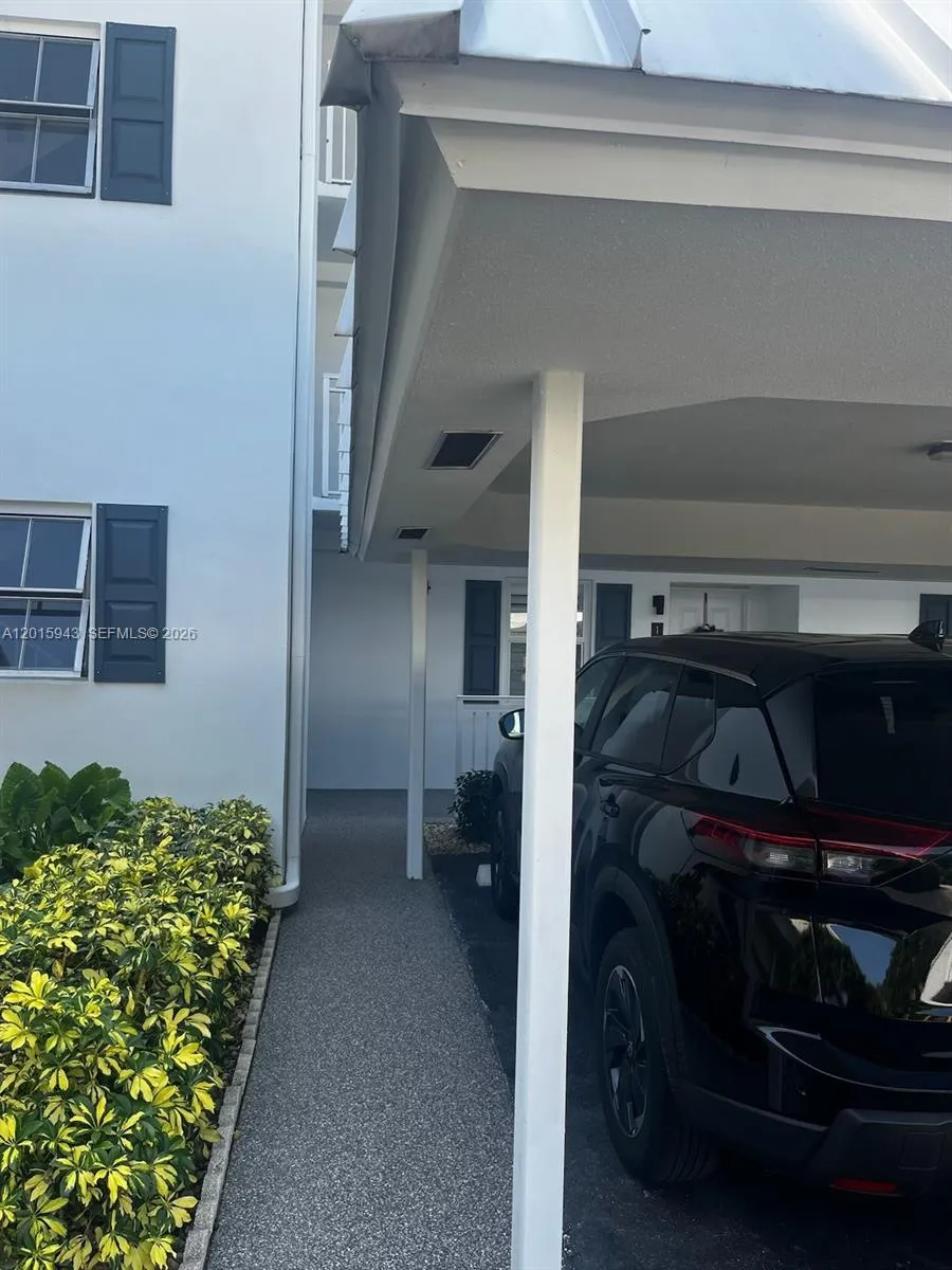 300 John F Kennedy Dr # 101, Atlantis FL 33462